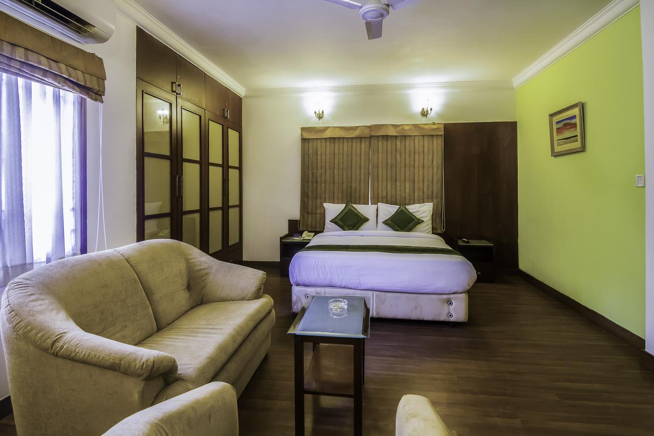 Treebo Angson Hotel Chennai Ngoại thất bức ảnh