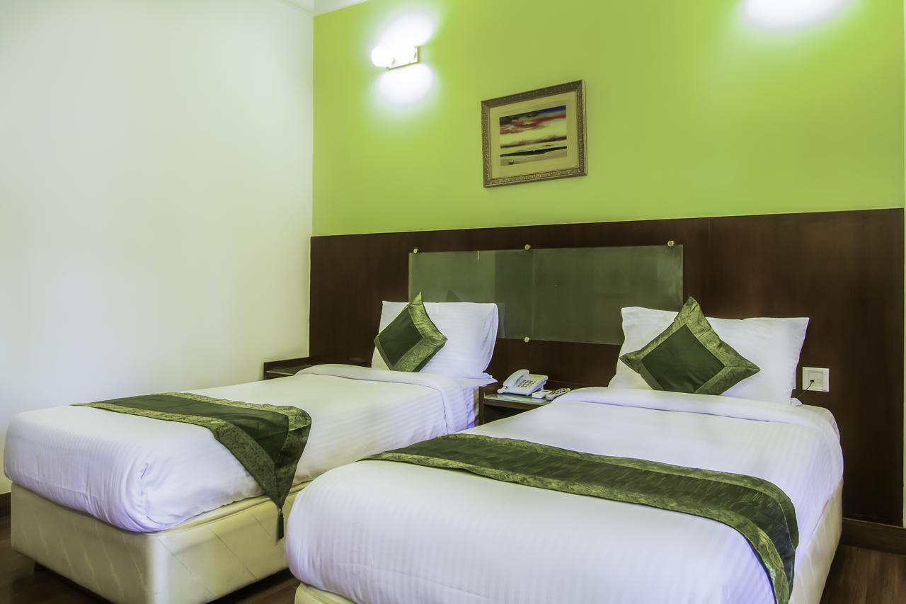 Treebo Angson Hotel Chennai Ngoại thất bức ảnh