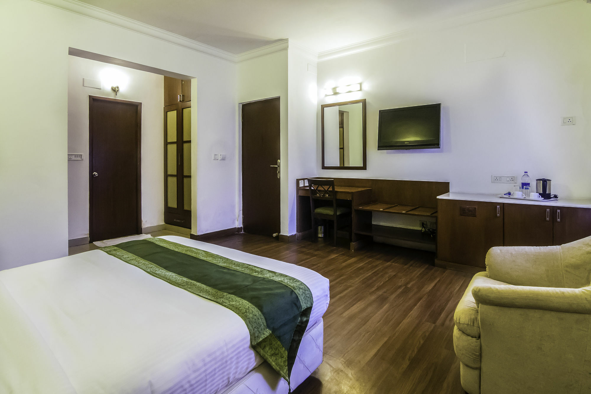 Treebo Angson Hotel Chennai Ngoại thất bức ảnh